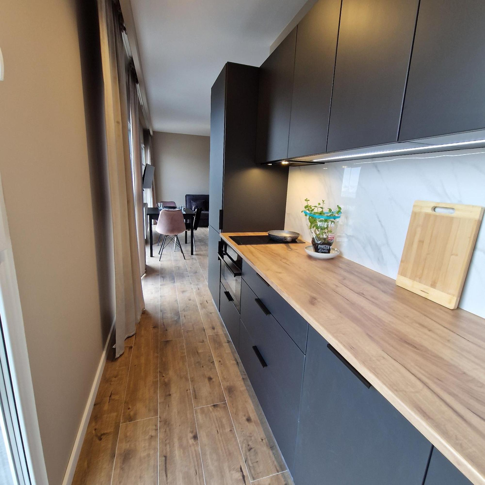 Panorama Apartment *
